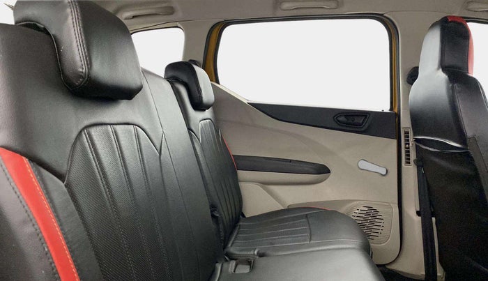 2020 Renault TRIBER RXL MT, Petrol, Manual, 18,120 km, Right Side Rear Door Cabin