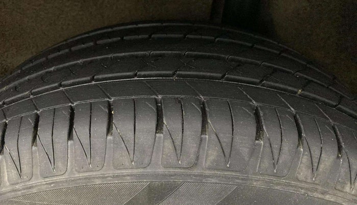 2019 Ford Ecosport TREND + 1.5L PETROL AT, Petrol, Automatic, 62,377 km, Left Rear Tyre Tread