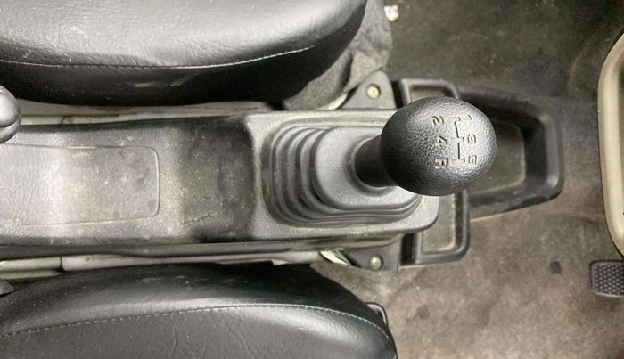 2023 Maruti Eeco 7 STR STD 1.2, Petrol, Manual, 48,668 km, Gear Lever