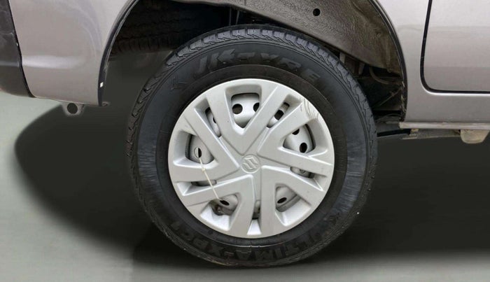 2023 Maruti Eeco 7 STR STD 1.2, Petrol, Manual, 48,668 km, Right Rear Wheel