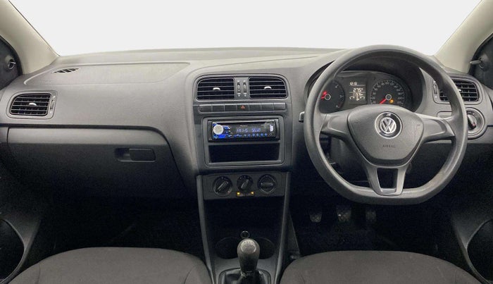 2016 Volkswagen Ameo TRENDLINE 1.5L, Diesel, Manual, 1,11,528 km, Dashboard