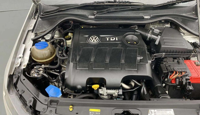2016 Volkswagen Ameo TRENDLINE 1.5L, Diesel, Manual, 1,11,528 km, Engine View - Right