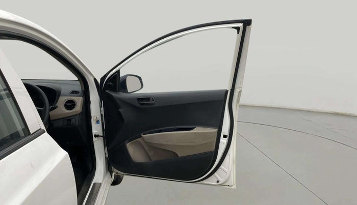 2019 Hyundai XCENT PRIME T  VTVT PLUS  CNG, CNG, Manual, 63,564 km, RHS Front Door