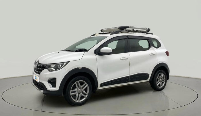 2020 Renault TRIBER RXZ, Petrol, Manual, 65,882 km, Left Front Diagonal
