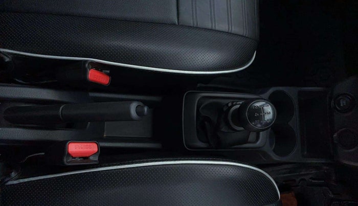 2023 Maruti Alto K10 VXI, Petrol, Manual, 14,799 km, Gear Lever
