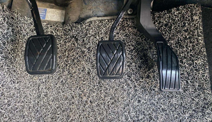 2019 Maruti Vitara Brezza ZDI PLUS, Diesel, Manual, 58,258 km, Pedals