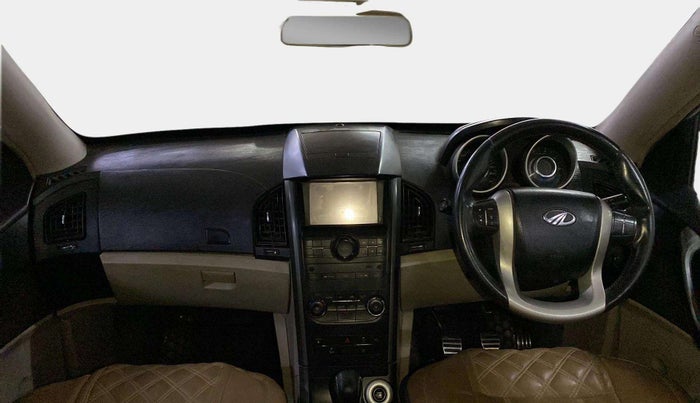 2016 Mahindra XUV500 W10 1.99, Diesel, Manual, 88,498 km, Dashboard