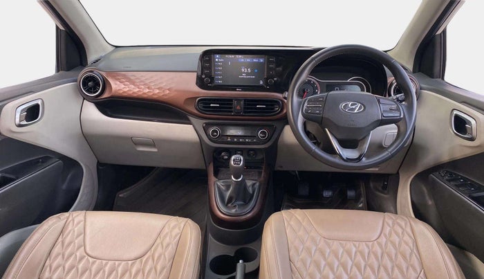 2020 Hyundai AURA SX 1.2 (O), Petrol, Manual, 28,145 km, Dashboard
