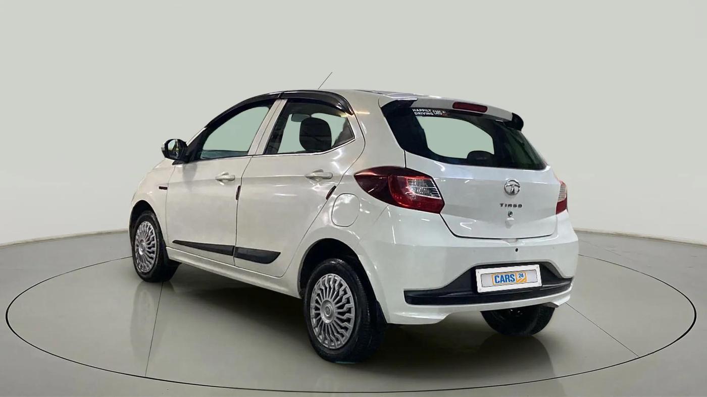 2021 Tata Tiago XT (O) PETROL, Petrol, Manual, 29,588 km, Left Back Diagonal