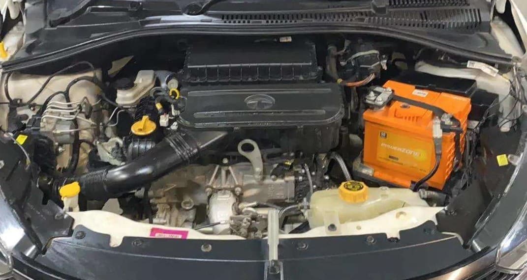 2021 Tata Tiago XT (O) PETROL, Petrol, Manual, 29,588 km, Open Bonet