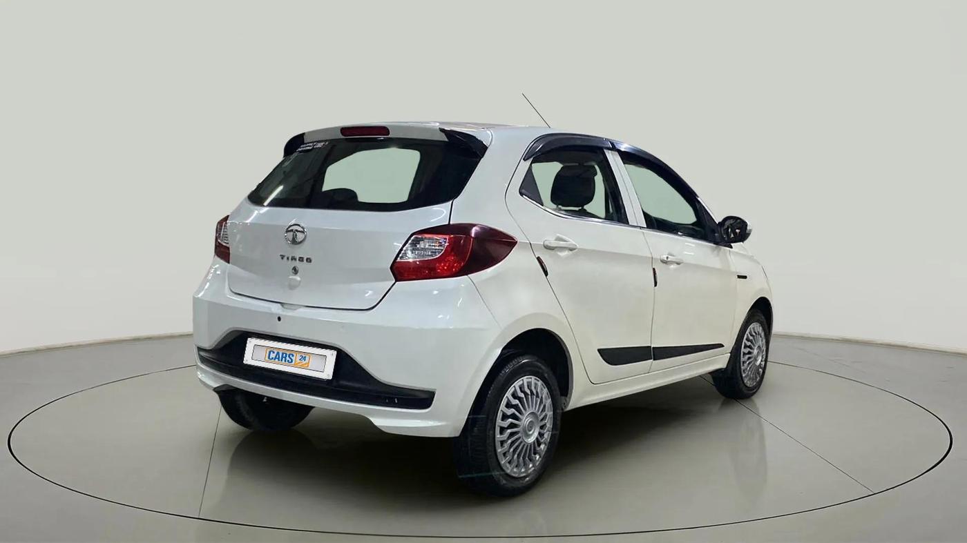 2021 Tata Tiago XT (O) PETROL, Petrol, Manual, 29,588 km, Right Back Diagonal