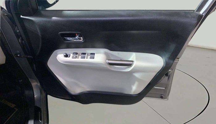 2017 Maruti IGNIS ZETA 1.2, Petrol, Manual, 32,157 km, Driver Side Door Panels Control