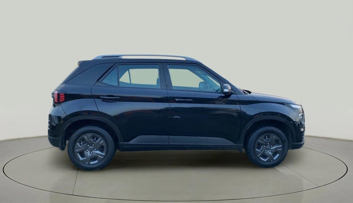 2023 Hyundai VENUE SX 1.2 PETROL, Petrol, Manual, 28,511 km, Right Side View