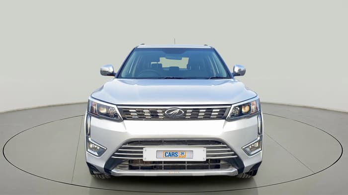 2020 Mahindra XUV300 W8 1.2 PETROL, Petrol, Manual, 37,097 km, Front