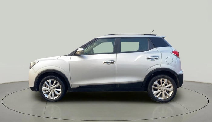2020 Mahindra XUV300 W8 1.2 PETROL, Petrol, Manual, 36,999 km, Left Side