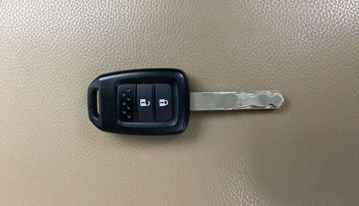 2016 Honda City 1.5L I-VTEC V MT, Petrol, Manual, 93,252 km, Key Close Up