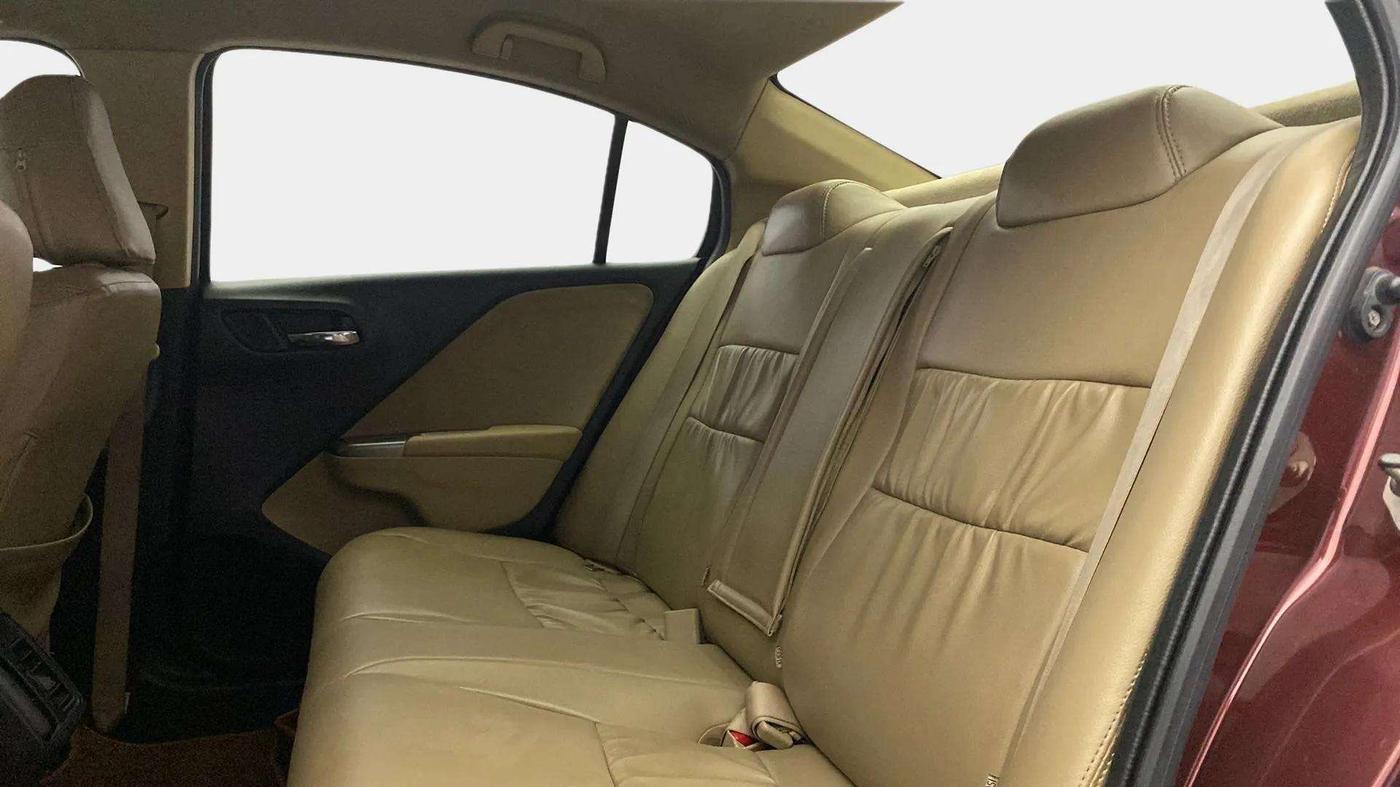 2016 Honda City 1.5L I-VTEC V MT, Petrol, Manual, 93,408 km, Right Side Rear Door Cabin