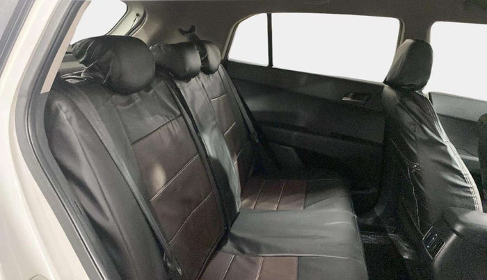 2017 Hyundai Creta SX PLUS AT 1.6 PETROL, Petrol, Automatic, 59,783 km, Right Side Rear Door Cabin