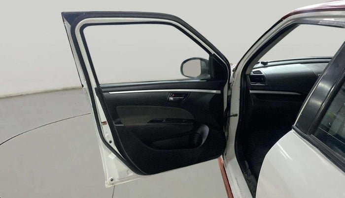 2015 Maruti Swift VXI GLORY EDITION, Petrol, Manual, 56,005 km, LHS Front Door