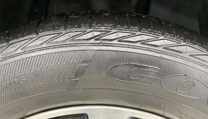 2021 Tata NEXON XZ PLUS (O) PETROL, Petrol, Manual, 45,401 km, Right Front Tyre Tread