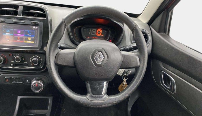 2018 Renault Kwid RXT 1.0 AMT (O), Petrol, Automatic, 35,080 km, Steering Wheel Close Up