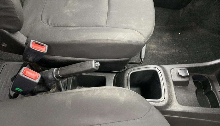 2018 Renault Kwid RXT 1.0 AMT (O), Petrol, Automatic, 35,080 km, Gear Lever