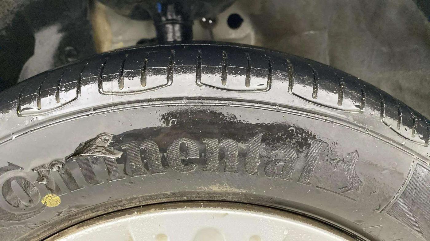 2016 Honda Brio S MT, Petrol, Manual, 59,638 km, Left Front Tyre Tread