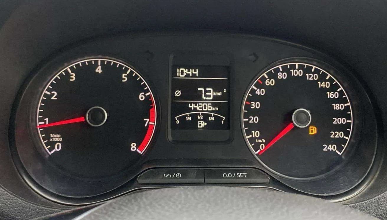 2015 Volkswagen Polo HIGHLINE1.2L, Petrol, Manual, 44,183 km, Odometer Image