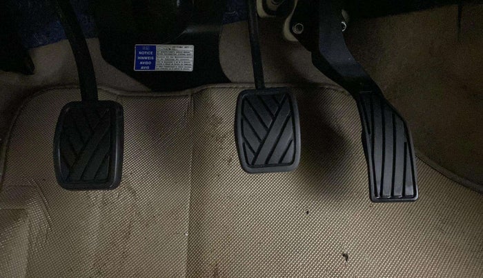 2018 Maruti Ciaz DELTA 1.5 SHVS MT PETROL, Petrol, Manual, 78,243 km, Pedals
