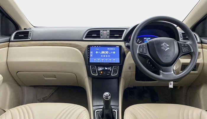 2018 Maruti Ciaz DELTA 1.5 SHVS MT PETROL, Petrol, Manual, 78,243 km, Dashboard