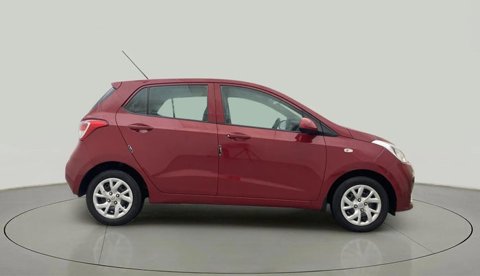 2017 Hyundai Grand i10 SPORTZ 1.2 KAPPA VTVT, Petrol, Manual, 48,962 km, Right Side View