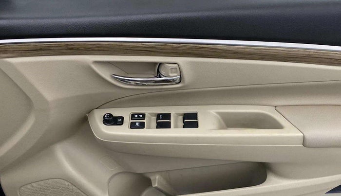 2019 Maruti Ciaz ALPHA 1.5 SHVS PETROL, Petrol, Manual, 44,906 km, Driver Side Door Panels Control