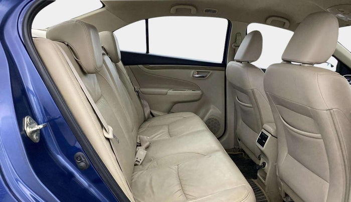 2019 Maruti Ciaz ALPHA 1.5 SHVS PETROL, Petrol, Manual, 44,906 km, Right Side Rear Door Cabin