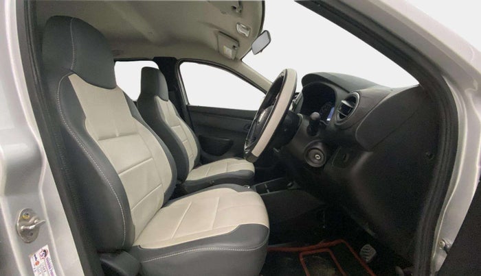 2024 Renault Kwid RXL(O) 1.0L AMT, Petrol, Automatic, 9,351 km, Right Side Front Door Cabin