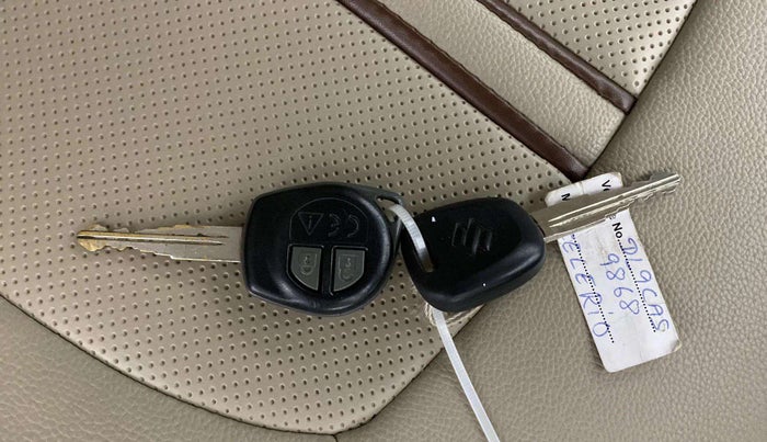 2017 Maruti Celerio ZXI AMT (O), Petrol, Automatic, 35,213 km, Key Close Up
