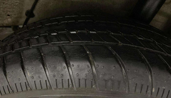 2017 Maruti Celerio ZXI AMT (O), Petrol, Automatic, 35,213 km, Left Rear Tyre Tread