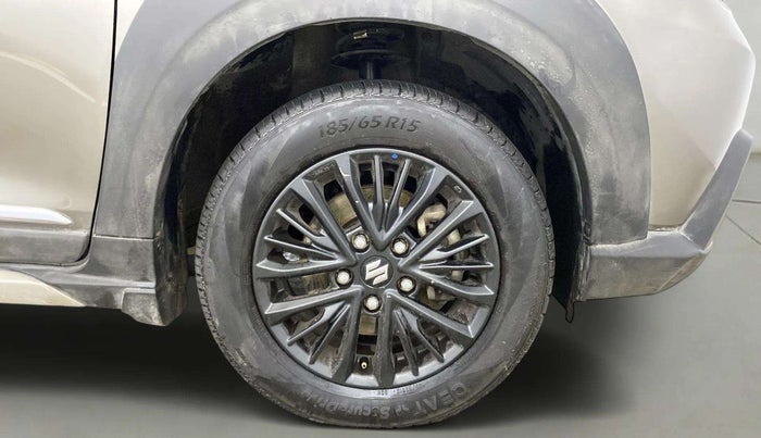 2019 Maruti XL6 ALPHA AT, Petrol, Automatic, 99,614 km, Right Front Wheel