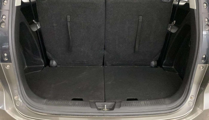 2019 Maruti XL6 ALPHA AT, Petrol, Automatic, 99,614 km, Boot Inside