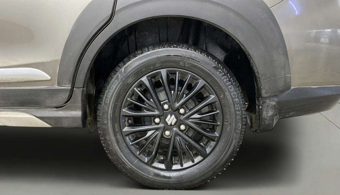2019 Maruti XL6 ALPHA AT, Petrol, Automatic, 99,614 km, Left Rear Wheel