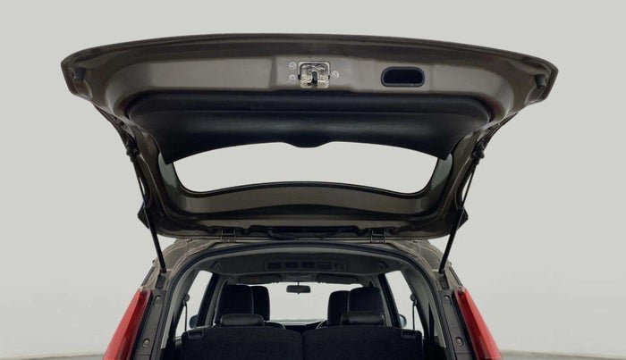 2019 Maruti XL6 ALPHA AT, Petrol, Automatic, 99,614 km, Boot Door Open