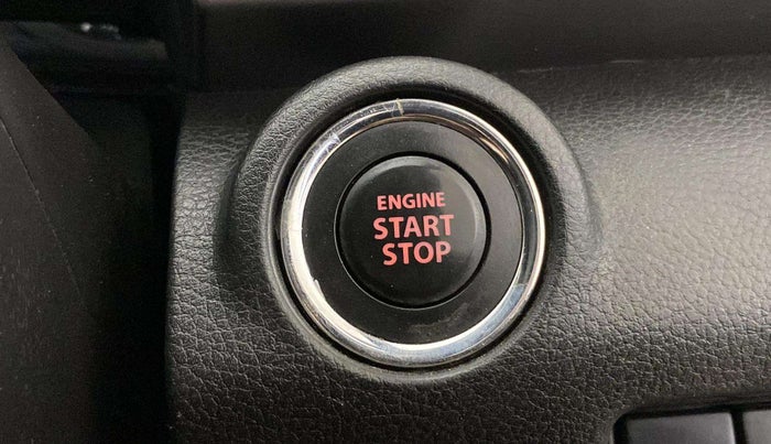 2019 Maruti XL6 ALPHA AT, Petrol, Automatic, 99,614 km, Keyless Start/ Stop Button