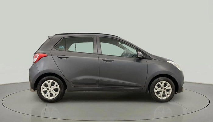 2015 Hyundai Grand i10 SPORTZ 1.2 KAPPA VTVT, CNG, Manual, 51,228 km, Right Side View