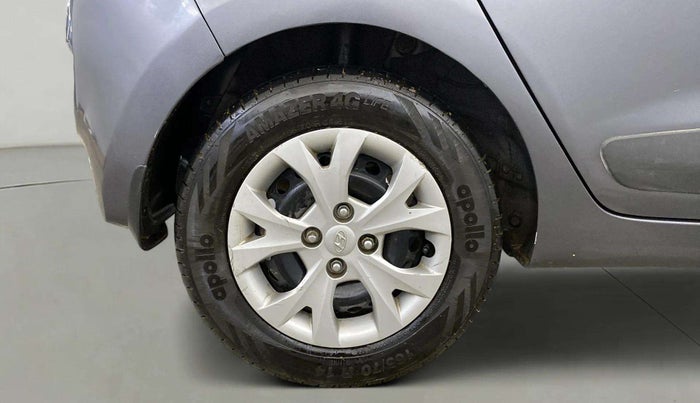 2015 Hyundai Grand i10 SPORTZ 1.2 KAPPA VTVT, CNG, Manual, 51,228 km, Right Rear Wheel