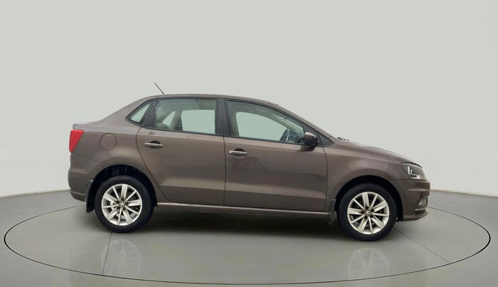 2016 Volkswagen Ameo HIGHLINE1.2L, Petrol, Manual, 87,018 km, Right Side View