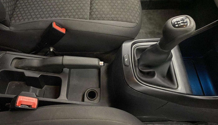 2022 Tata ALTROZ XM PLUS PETROL, Petrol, Manual, 26,138 km, Gear Lever
