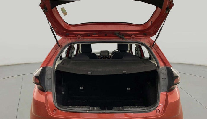 2022 Tata ALTROZ XM PLUS PETROL, Petrol, Manual, 26,138 km, Boot Open Zoomed View