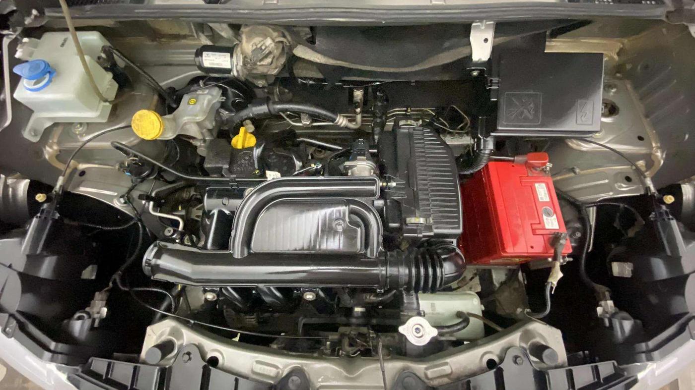 2019 Renault Kwid RXL, Petrol, Manual, 73,649 km, Engine View