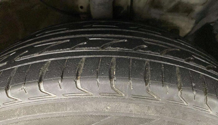 2018 Hyundai Creta E PLUS 1.6 PETROL, Petrol, Manual, 46,473 km, Right Front Tyre Tread