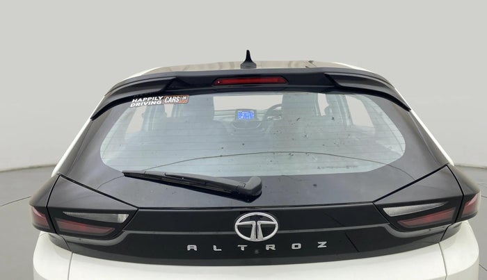 2023 Tata ALTROZ XZ + SUNROOF, Petrol, Manual, 2,194 km, Rear Windshield