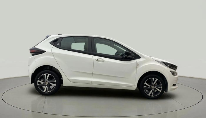 2023 Tata ALTROZ XZ + SUNROOF, Petrol, Manual, 2,194 km, Right Side View